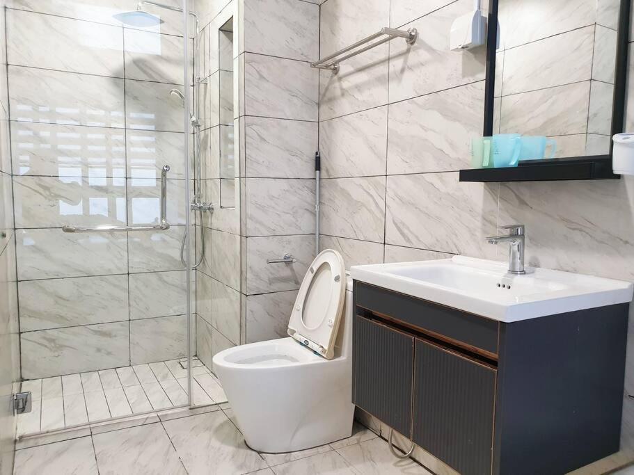 Seaview#Warmth#Netflix#Privatebathtub#Seasideluxurycondo#Imperioresidence Malacca Exterior photo